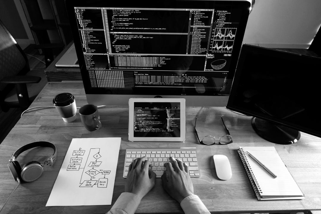 WHAT IS NATIVE DEVELOPMENT - Digital Noir